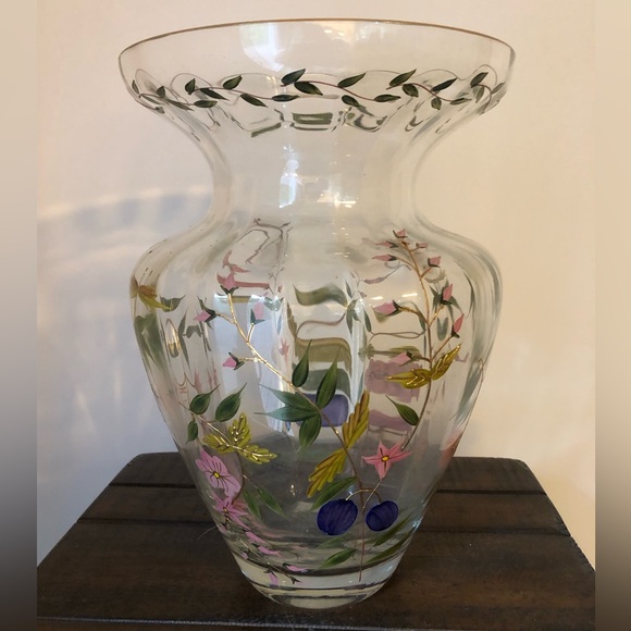 Beautiful Crystal Romanian Hand Painted Art Glass Floral Vase - Picture 1 of 9